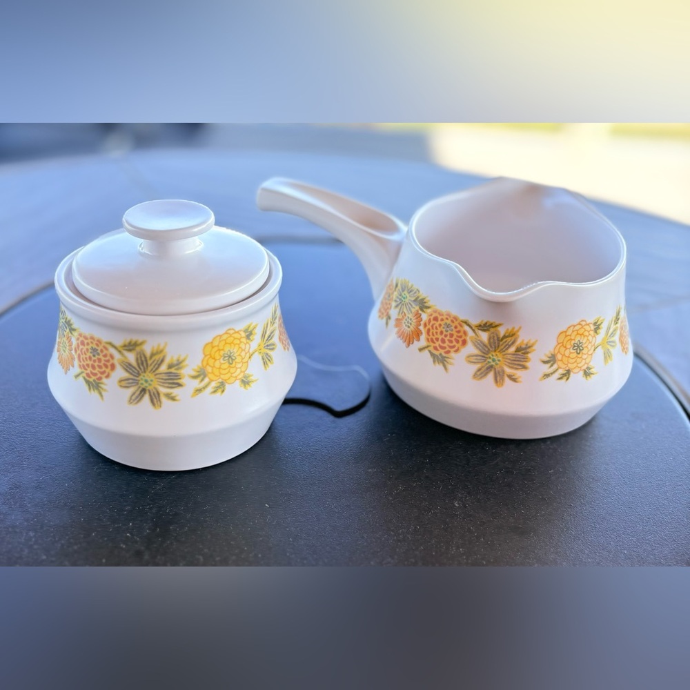 Noritake Progression China Gravy Boat & Sugar Bowl /Sunny Side Pattern